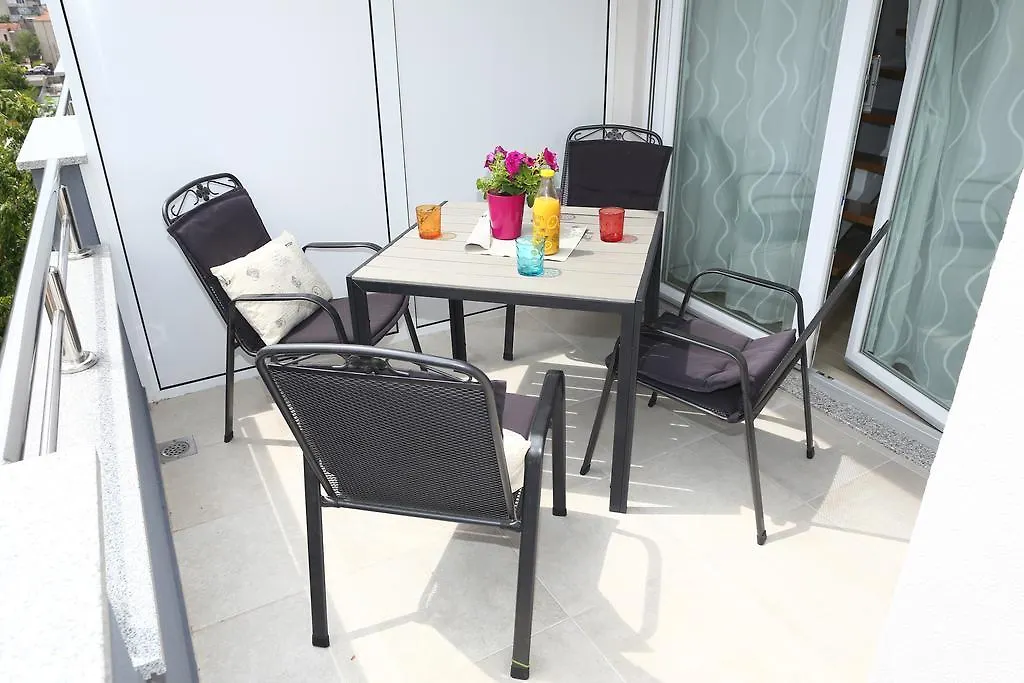 Apartment Nikolina Split